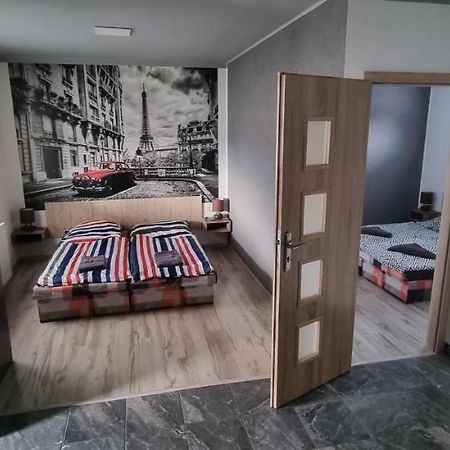 Alexej Apartmany Velky Meder Luaran gambar