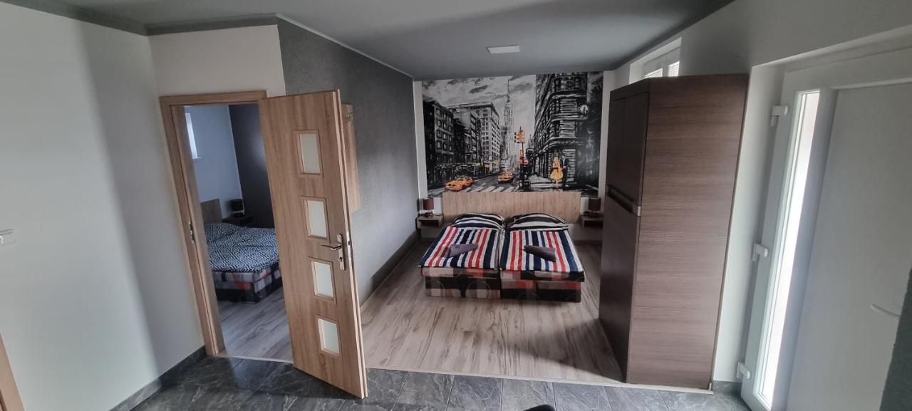 Alexej Apartmany Velky Meder Luaran gambar